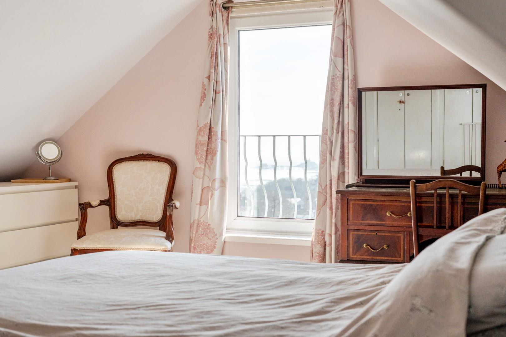 Bellevue Road, West Cross, Swansea, SA3 5QB